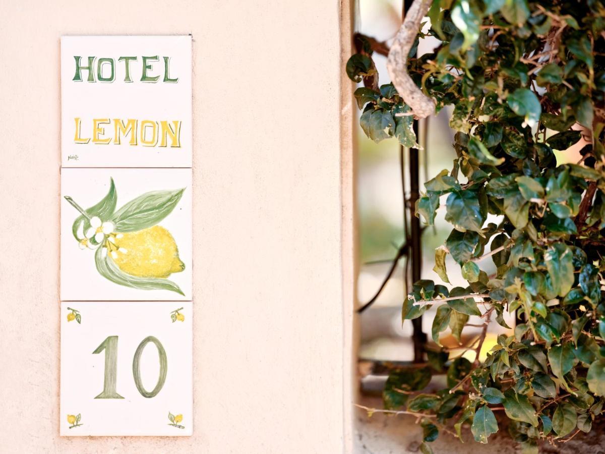 Hotel Lemon Мантон Екстер'єр фото