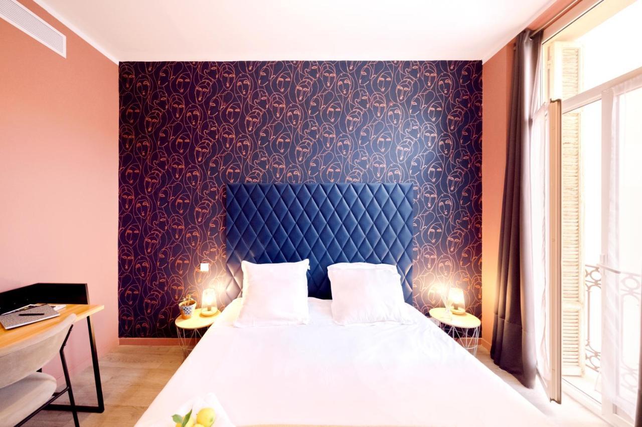 Hotel Lemon Мантон Екстер'єр фото