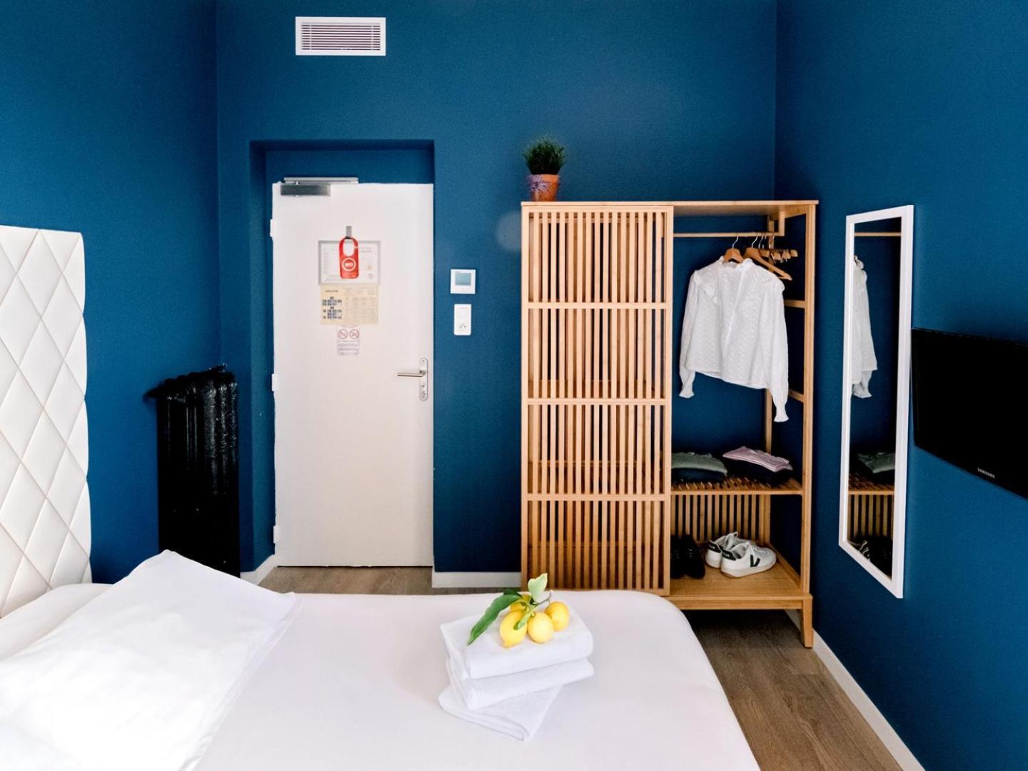 Hotel Lemon Мантон Екстер'єр фото