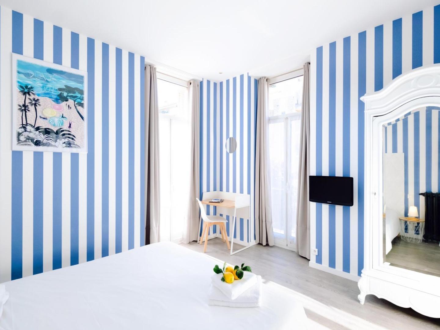 Hotel Lemon Мантон Екстер'єр фото